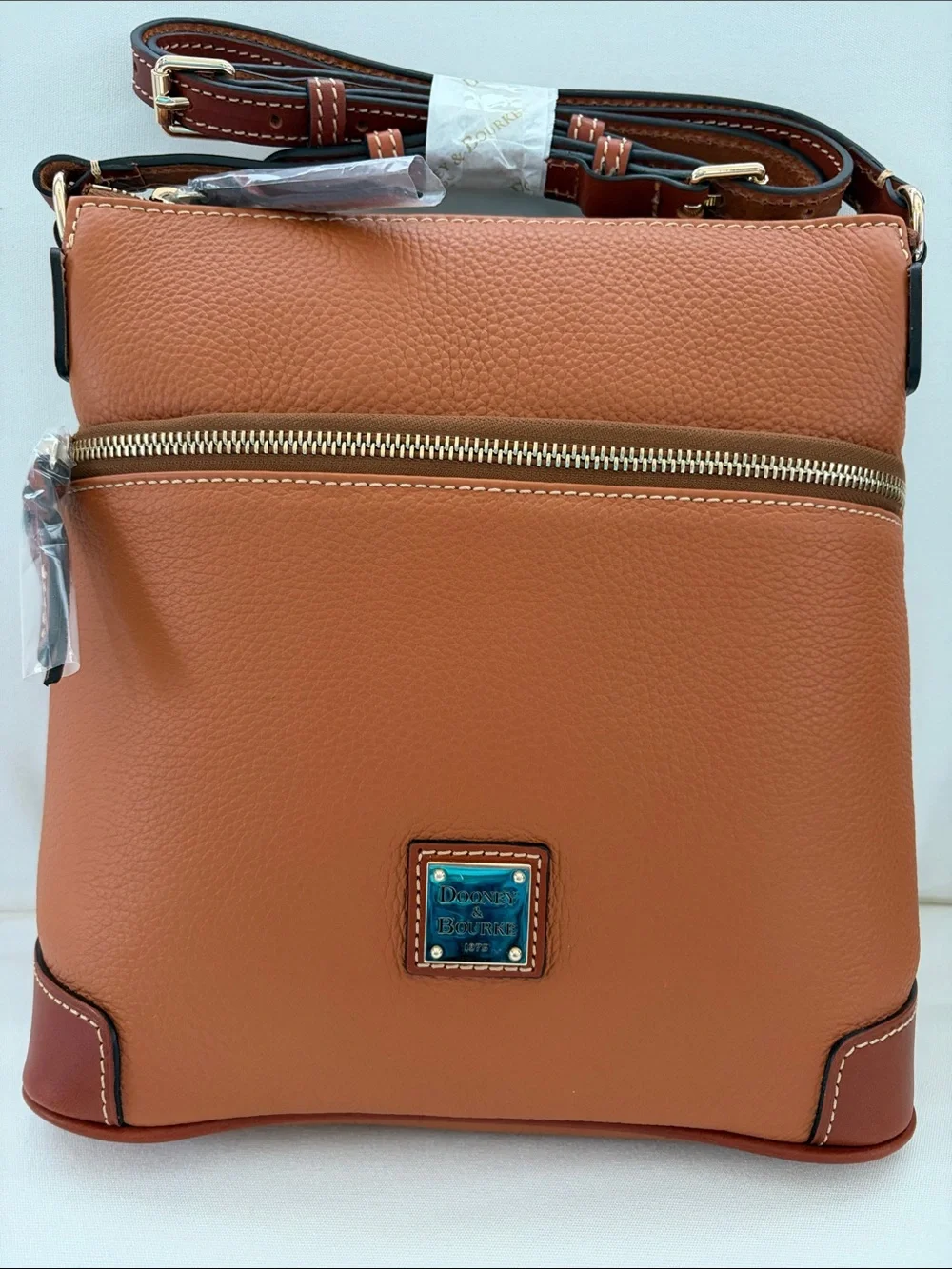 NWT - Dooney & Bourke Large Crossbody
